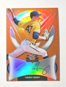 2019 Leaf Valiant Auto Orange /35 Tommy Henry RC (D-BACKS) !! - Picture 1 of 3