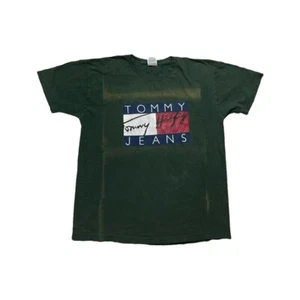Vintage Tommy Hilfiger Flag Signature T-Shirt - Picture 1 of 4