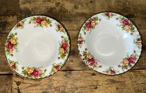 2 ROYAL ALBERT OLD COUNTRY ROSES 8" FLAT RIM SOUP BOWLS - Picture 1 of 5