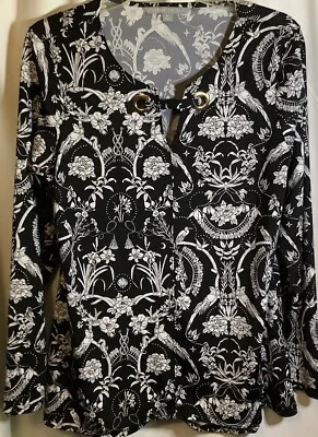 Топ Valerie Stevens размер M черный цветочный с длинным рукавом, v-образным вырезом - Изображение 1 из 4