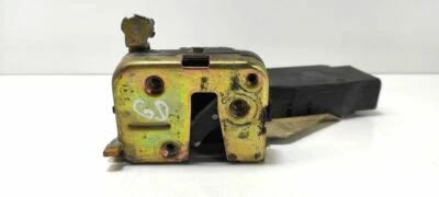 Cerradura puerta trasera derecha Volvo S40, V40 2002 UST49815 Foto 1 de 4