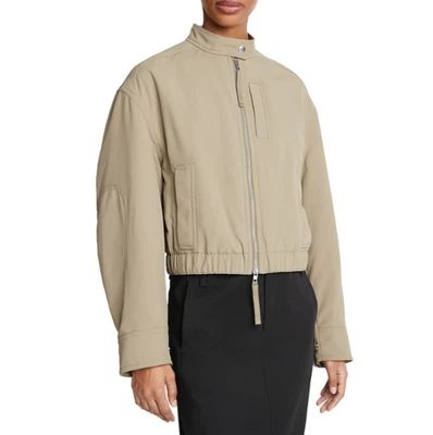 Chaqueta de bombardero corta Vince precio de venta sugerido por el fabricante $595 Foto 1 de 4