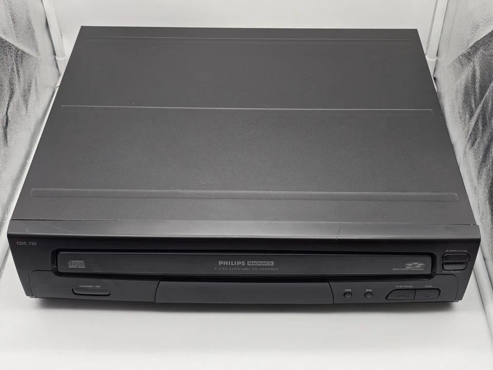 PHILIPS MAGNAVOX CDC 735, 5 Disc Carousel CD Changer W/ Remote Control Tested - Image 1 of 4