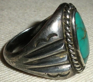 VINTAGE NAVAJO ZUNFT TÜRKIS STERLINGSILBER RING TOLLE STEMPELARBEIT GRÖSSE 7 vafo - Bild 1 von 8