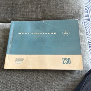 MERCEDES 230 M110  FACTORY ORIGINAL OWNERS  MANUAL Fintail Edition B - Imagen 1 de 9