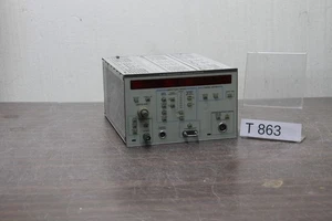 TEKTRONIX CG5011 PROGRAMMIERBARER KALIBRATOR GENERATOR # T863 - Bild 1 von 3