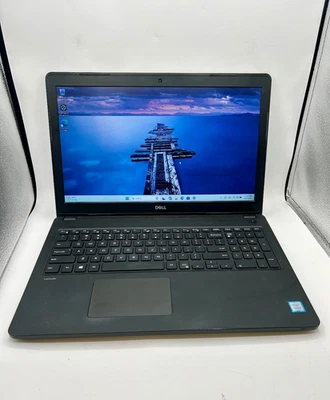 Laptop Dell Latitude 3580 15.6" i5-7200U 2.50GHz 4GB RAM 500GB HDD Win 11 Pro Foto 1 de 4