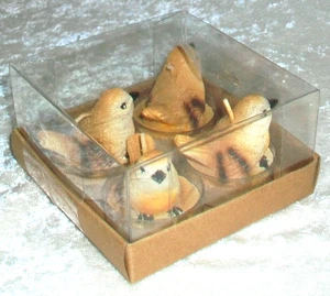Vintage Box 4er Set Miniatur Figur Wachs Braun Spatz Vogel Teelicht Kerzen - Bild 1 von 15