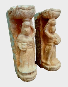Steinskulpturen architektonische indische Giebel Frauen tragen Lota Wassertöpfe - Bild 1 von 4