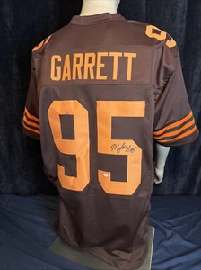 Maglia calcio firmata autografata MYLES GARRETT - Cleveland Browns con certificato di autenticità #95 - Foto 1 di 4