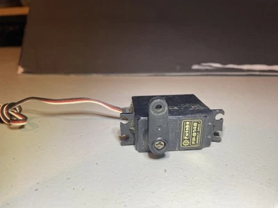 FUTABA FP-S148 Indirect Drive LOW PROFILE SERVO - Image 1 of 2