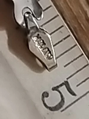 10K Gold Bracelet Heart And Bar Link Beautiful Piece - Image 1 of 4