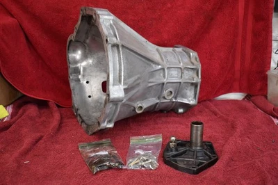 Carcasa campana transmisión 4 velocidades Datsun 240Z 260Z 280Z 72-78 OEM usada Foto 1 de 4
