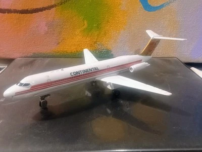 Continental Airlines DC-9 Diecast Commercial Airliner 5 Inch ERTL Jet Tran 1:400 - Image 1 of 4