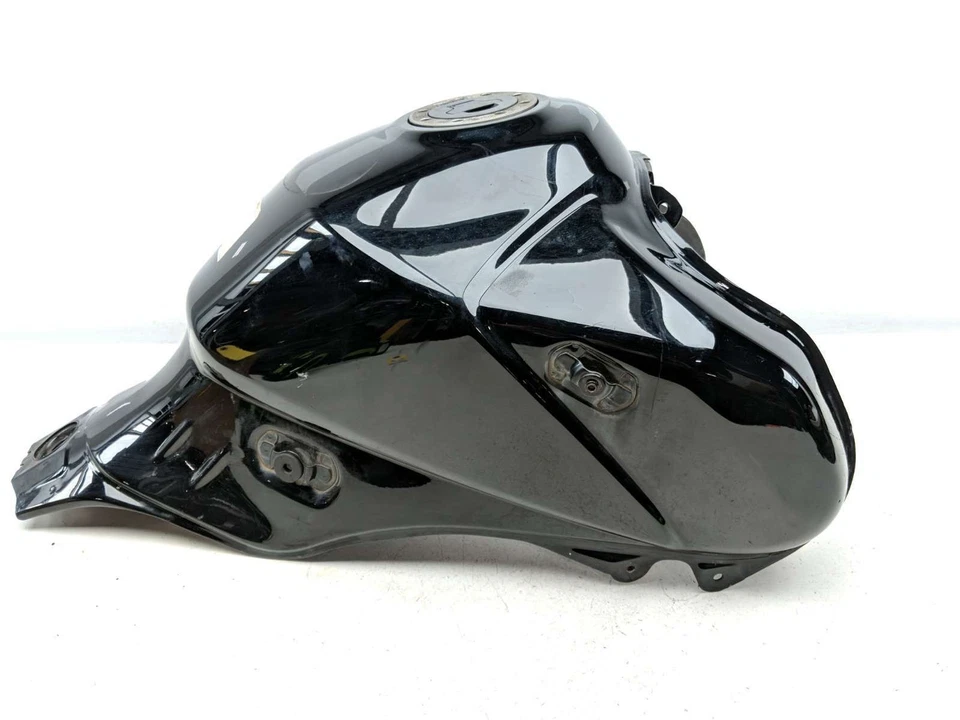 02-12 Suzuki VStrom DL1000 Gas Fuel Tank Petrol Reservoir - Image 1 of 4
