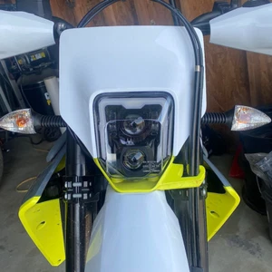 Faro LED DRL para Husqvarna FE 250 350 450 501 TE150 250 300 Enduro 701 - Imagen 1 de 18