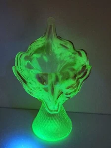 VGC: VINTAGE KRALIK - BOHEMIAN URANIUM JACK IN THE PULPIT VASE - 18CM TALL - Picture 1 of 13