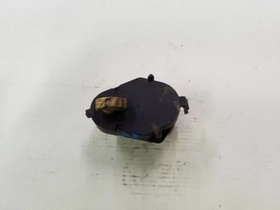 Motor actuador puerta ventilación carcasa calefacción | Se adapta a BMW 318i 320i 328i 1998-1999 Foto 1 de 4