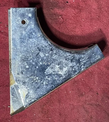 Pieza de tapa de esquina de ventana de ventilación de cuarto de luz original para MG MGB Roadster Foto 1 de 3