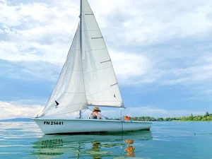 Segelboot Neptun 17 voll funktionstüchtig mit Trailer. Größe: 5,30m/1,93m  - Bild 1 von 6