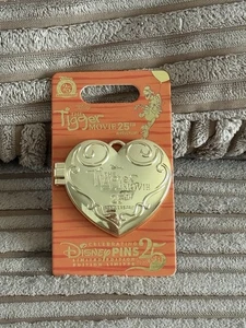 Disney The Tigger Movie 25th Anniversary Limited Edition Locket Pin LE 1000 - Picture 1 of 8