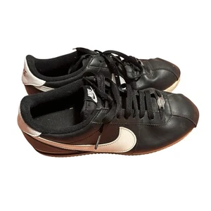 Nike Cortez Classic 72 Mens 10 Black White Leather Sneakers Casual Shoes - Picture 1 of 5