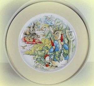 Pottery Barn Peter Rabbit 12" Porcelain Dinner Plates Set of 4 Retired NIB - Picture 1 of 4