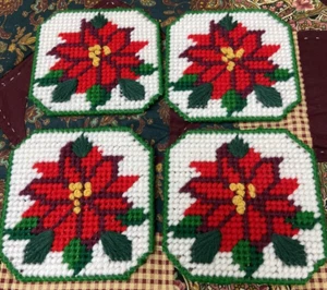 4 Drink Coasters Hand-Made Plastic Canvas~Yarn Christmas Poinsettias - Picture 1 of 12