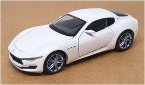 Tayumo 1/32 Scale Pull Back & Go 32125010 - 2014 Maserati Alfieri Concept White - Picture 1 of 5
