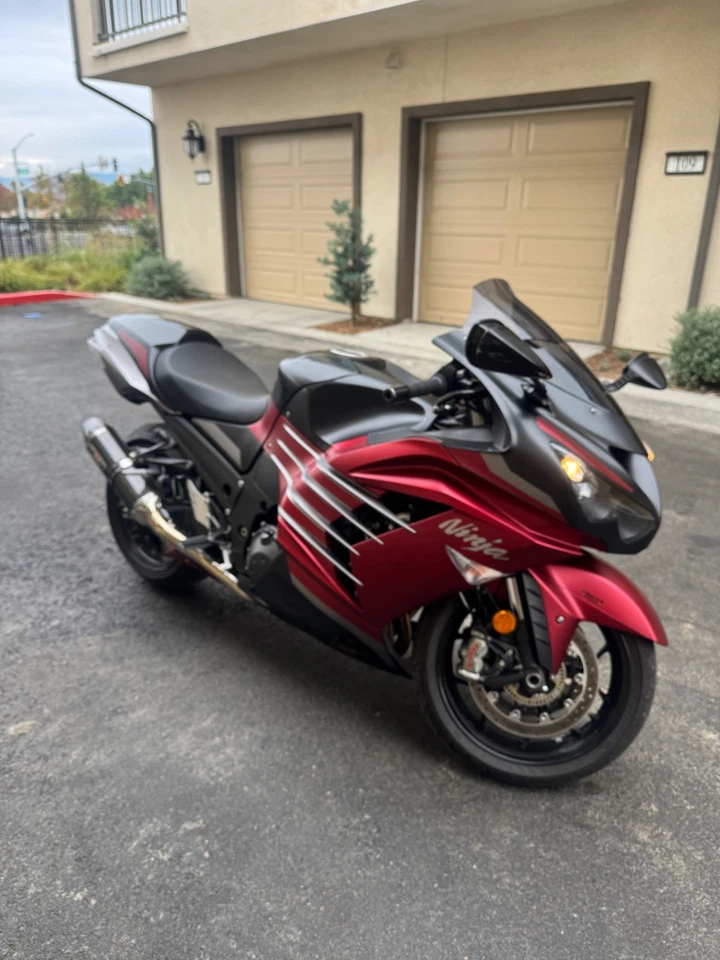 2025 Kawasaki Ninja ZX14R ZX14 ZX1400 ZX1400R ZX SALE! - Image 1 of 4