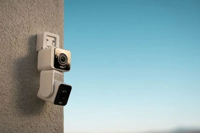 Wyze Duo Cam Pan Camera 2025 Brand New . Whites 1 or 2 packs available - Image 1 of 4