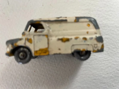 Lesney Bedford Evening News Van No42  Toy Car Matchbox Vintage Diecast - Image 1 of 4