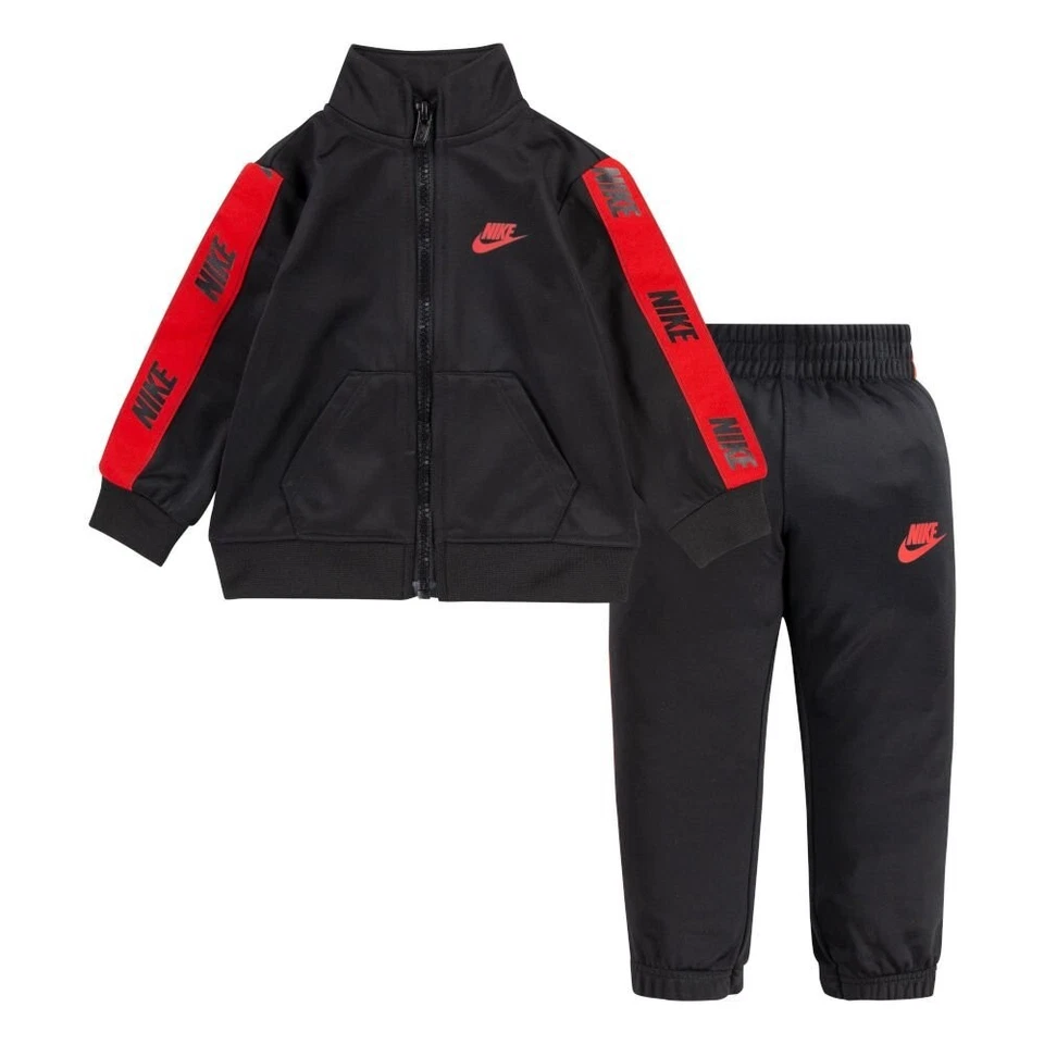Tuta bambino Nike Sportswear Logo - nero/rosso in poliestere - Immagine 1 di 1