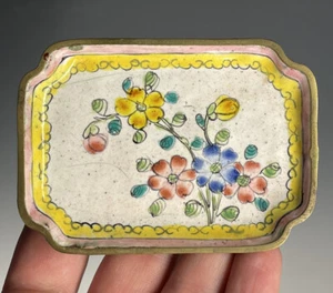 Antique Chinese Canton Enamel on Metal Floral Rectangle Trinket Pin Dish - Picture 1 of 12