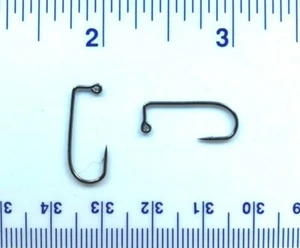 1000 Matzuo CP117010 Black Aberdeen 90 Degree Jig Fish Fishing Hooks size 6 - Picture 1 of 1
