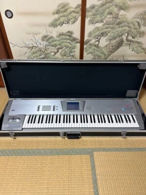 KORG TRINITY V3 PRO 61-Key Synthesizer - Image 1 of 4