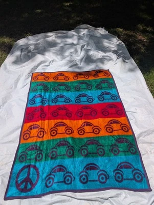 Biederlack Reversible Blanket Throw VW Volkswagen Peace Buggy  59x78 Made In USA - Image 1 of 4