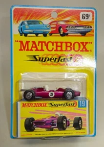 Matchbox SF No. 19A Lotus Racer met. puple in USA blisterpack with model & box - Picture 1 of 7
