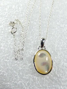 Sterling Silver 925 Oval Mother of Pearl Pendant Charm chain Necklace 16"L - Picture 1 of 5