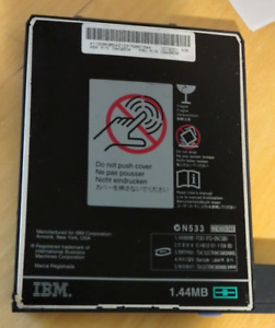 IBM 08K9760 08K9607 Thinkpad Internal 3.5" 1.44MB Floppy Drive.  FREE SHIPPING.