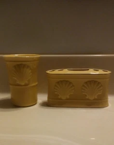 Yellow Seashell Design Toothbrush Holder and Tumbler Nautical Bathroom Decor - Picture 1 of 8