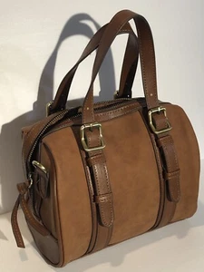 Brown Zip Close Handbag With Strap - Picture 1 of 17