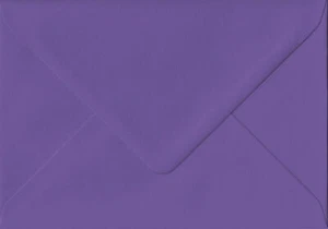 Intense Purple 133mm x 184mm Gummed 135gsm 5 x 7 Inch Coloured Envelopes - Picture 1 of 1