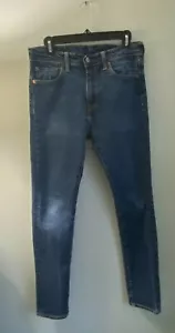 Pantalones de mezclilla ajustados con parche de logotipo Levi's 510 para hombre 30 x 32 - Imagen 1 de 6