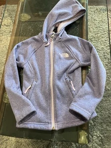 Girl’s The North Face Full Zip Jacket Size 5 Purple / Pink - Picture 1 of 9