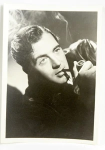Sehr junges Ray Milland Studio Foto - Bild 1 von 2