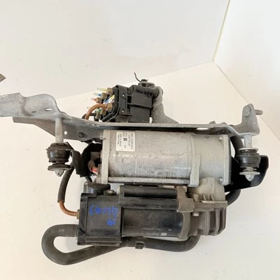 Mercedes-Benz AMG GLC 43 2019 suspensión neumática bomba compresora OEM A2133200104 Foto 1 de 4