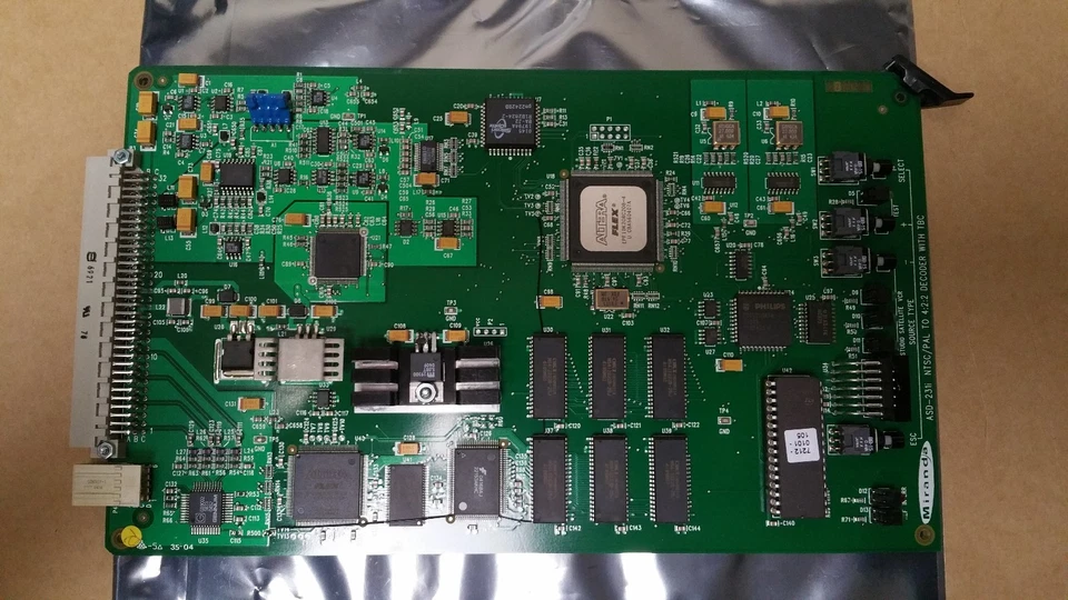 Miranda ASD-231i NTSC/PAL to 4:2:2 Adaptive Decoder with TBC - Image 1 of 1