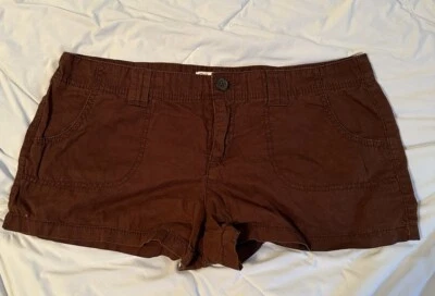 Pantalones cortos de algodón marrón OP talla 11  Foto 1 de 4