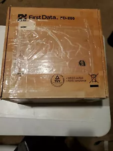 First Data FD200 Credit Card Machine and FD-10 Pinpad - Picture 1 of 8